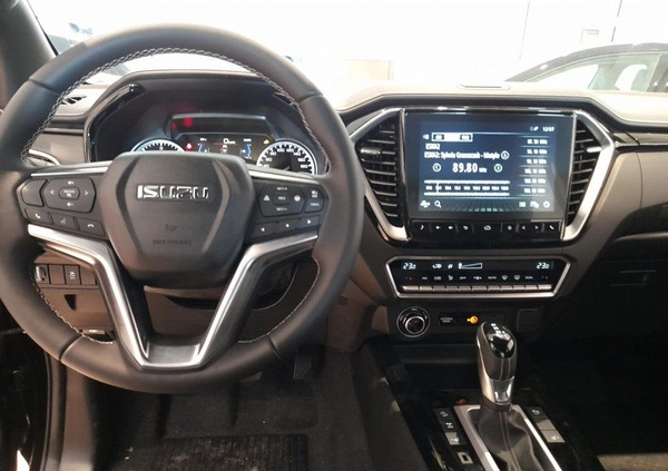 Isuzu D-Max cena 186898 przebieg: 1, rok produkcji 2023 z Zawadzkie małe 191